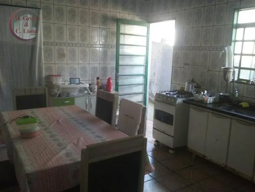 Foto 1 de Sobrado com 2 Quartos à venda, 70m² em Chácara São Silvestre, Taubaté