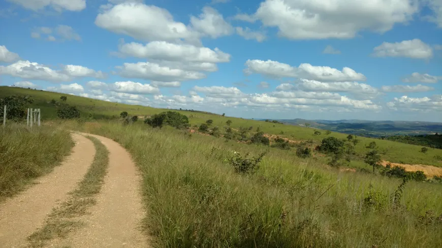 Foto 1 de Lote/Terreno à venda, 20000m² em Zona Rural, Paraopeba