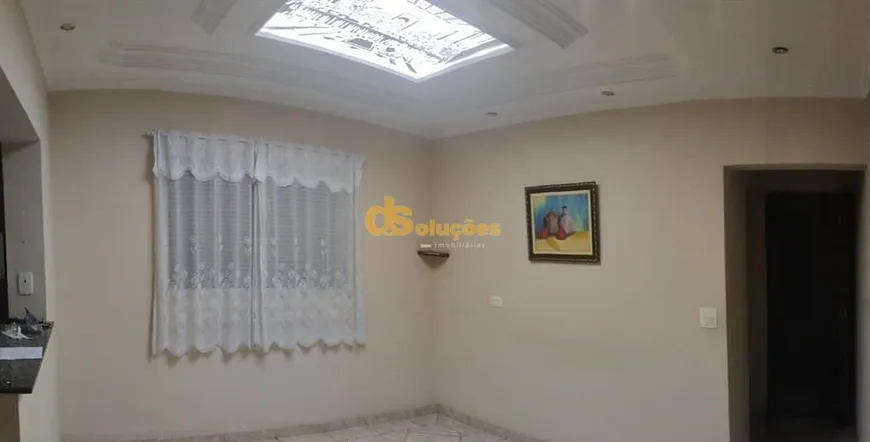 Foto 1 de Sobrado com 3 Quartos à venda, 179m² em Jardim Tabatinga, Guarulhos