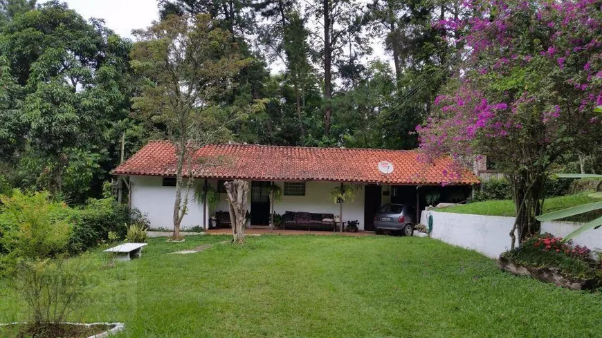 Foto 1 de Fazenda/Sítio com 4 Quartos à venda, 500m² em Rio Acima, Mairiporã