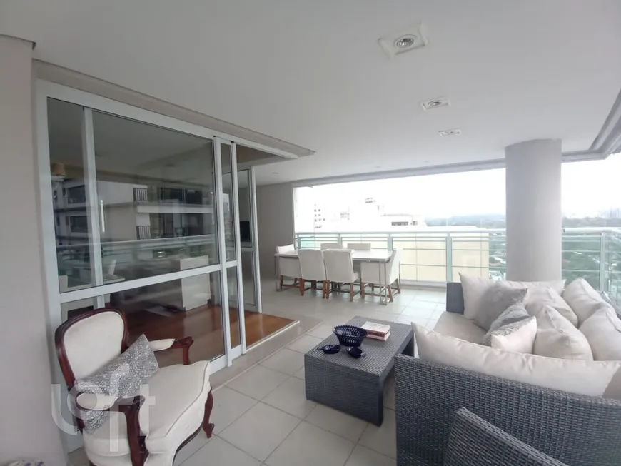 Foto 1 de Apartamento com 3 Quartos à venda, 270m² em Pinheiros, São Paulo