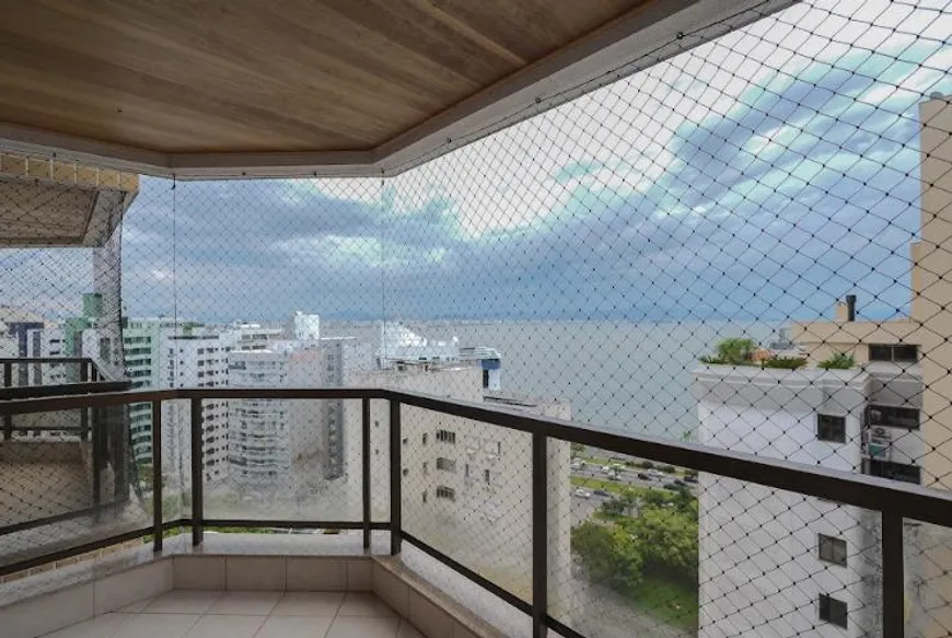 Foto 1 de Apartamento com 3 Quartos à venda, 133m² em Beira Mar, Florianópolis