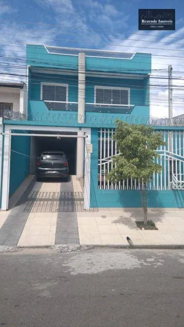 Foto 1 de Sobrado com 3 Quartos à venda, 200m² em Cidade Industrial, Curitiba