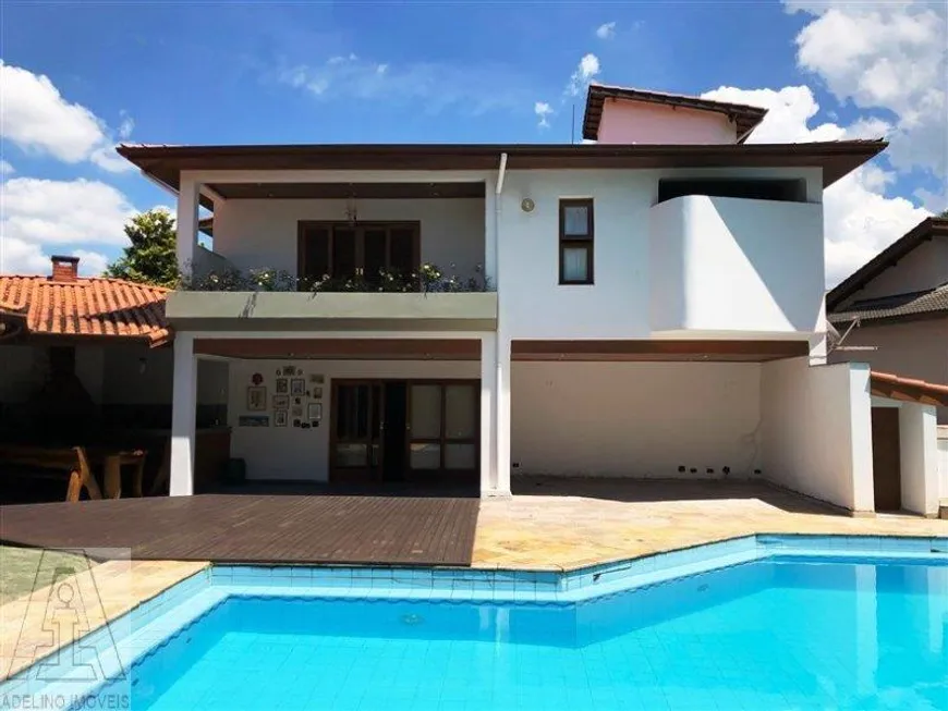 Foto 1 de Casa de Condomínio com 4 Quartos à venda, 722m² em Sao Paulo II, Cotia