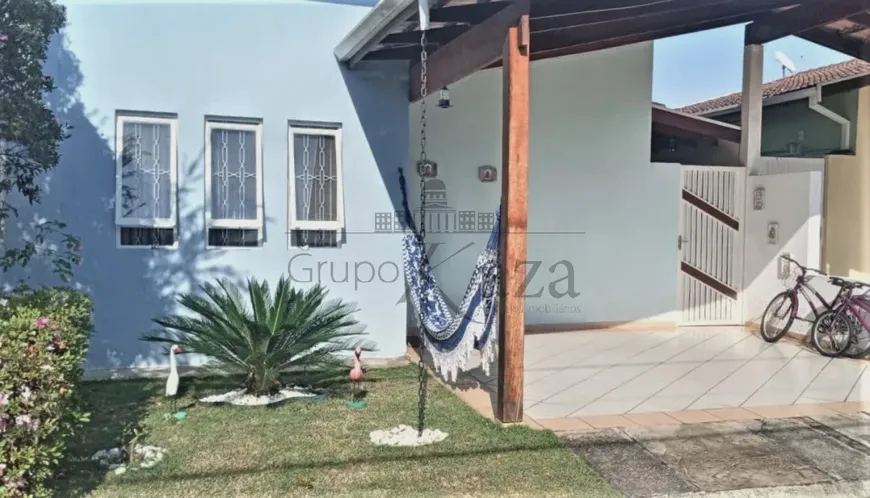 Foto 1 de Casa de Condomínio com 3 Quartos à venda, 100m² em Cidade Salvador, Jacareí