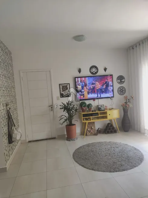 Foto 1 de Casa de Condomínio com 3 Quartos à venda, 83m² em Jardim Santa Maria, Jacareí