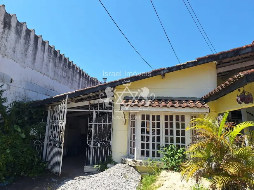 Foto 1 de Casa com 4 Quartos à venda, 100m² em Sumaré, Caraguatatuba