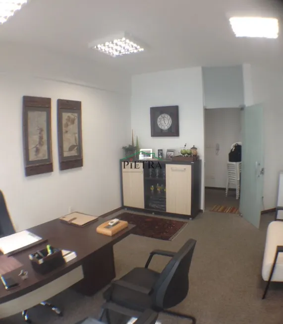 Foto 1 de Sala Comercial para alugar, 33m² em Funcionários, Belo Horizonte