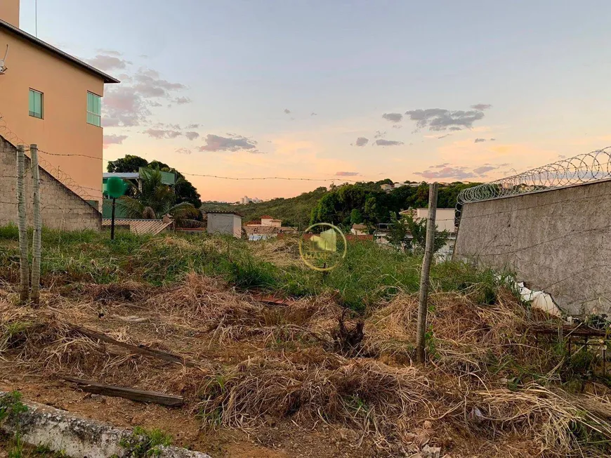 Foto 1 de Lote/Terreno à venda, 437m² em Bela Vista, Lagoa Santa