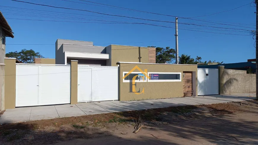 Foto 1 de Casa com 2 Quartos à venda, 68m² em Extensão Serramar, Rio das Ostras