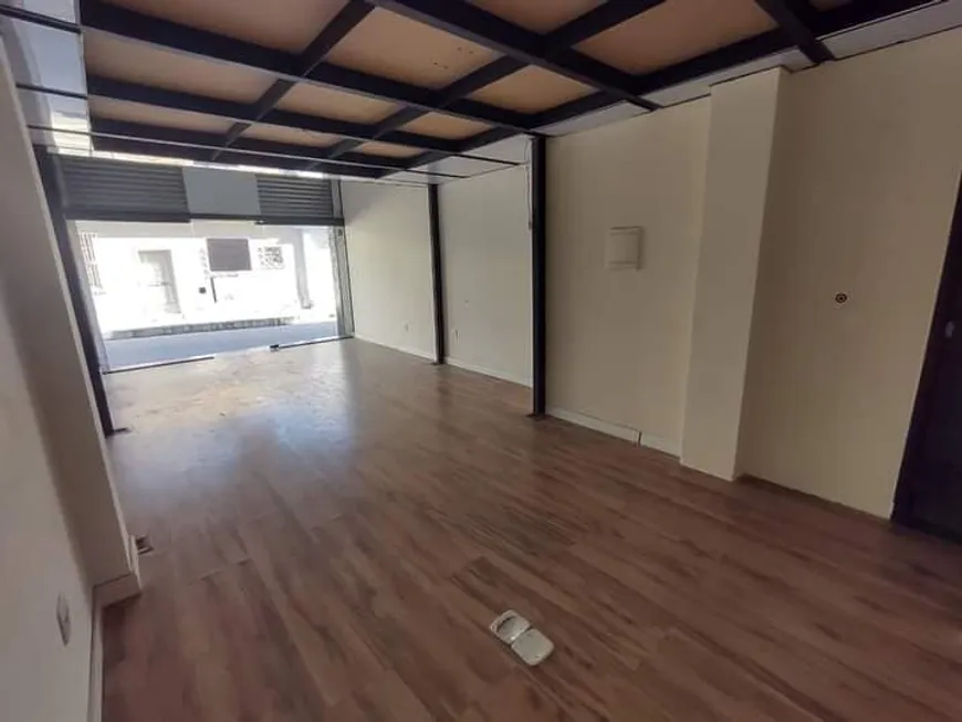 Foto 1 de Ponto Comercial para alugar, 19m² em Centro, Itaguaí