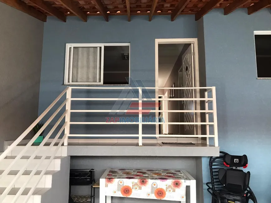 Foto 1 de Casa com 3 Quartos à venda, 90m² em Residencial Quinta dos Vinhedos, Bragança Paulista