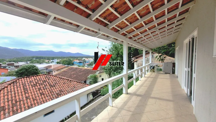 Foto 1 de Casa com 2 Quartos à venda, 81m² em Barra da Lagoa, Florianópolis