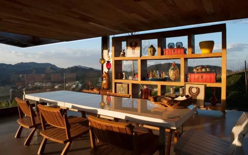 Foto 1 de Casa com 4 Quartos à venda, 850m² em Vale dos Cristais, Nova Lima