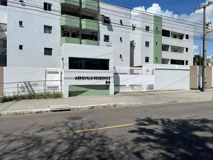 Foto 1 de Apartamento com 3 Quartos para alugar, 98m² em Aeroclube, João Pessoa