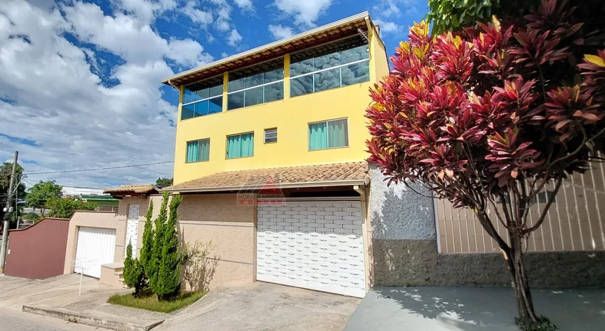 Foto 1 de Casa com 3 Quartos à venda, 180m² em Vila Olga, Santa Luzia