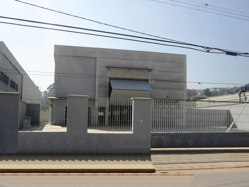 Foto 1 de Galpão/Depósito/Armazém para alugar, 1219m² em Granja Viana, Cotia