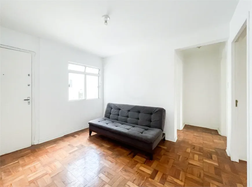 Foto 1 de Apartamento com 1 Quarto à venda, 37m² em Liberdade, São Paulo