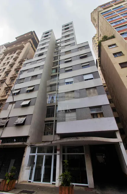 Foto 1 de Apartamento com 2 Quartos para venda ou aluguel, 80m² em Bela Vista, São Paulo