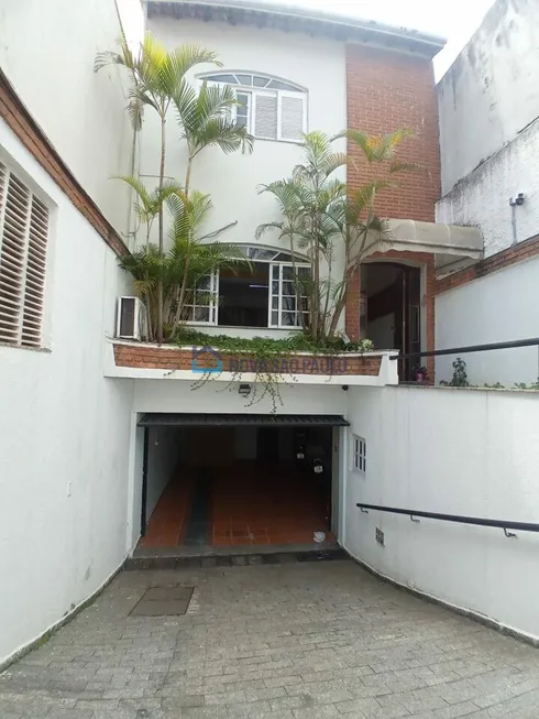 Foto 1 de Sobrado com 5 Quartos à venda, 258m² em Cidade Vargas, São Paulo