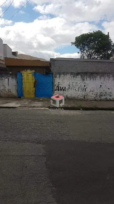 Foto 1 de Lote/Terreno à venda, 400m² em Vila Pires, Santo André