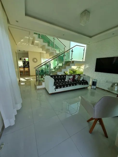 Foto 1 de Casa de Condomínio com 3 Quartos para alugar, 200m² em Jardim Limoeiro, Camaçari