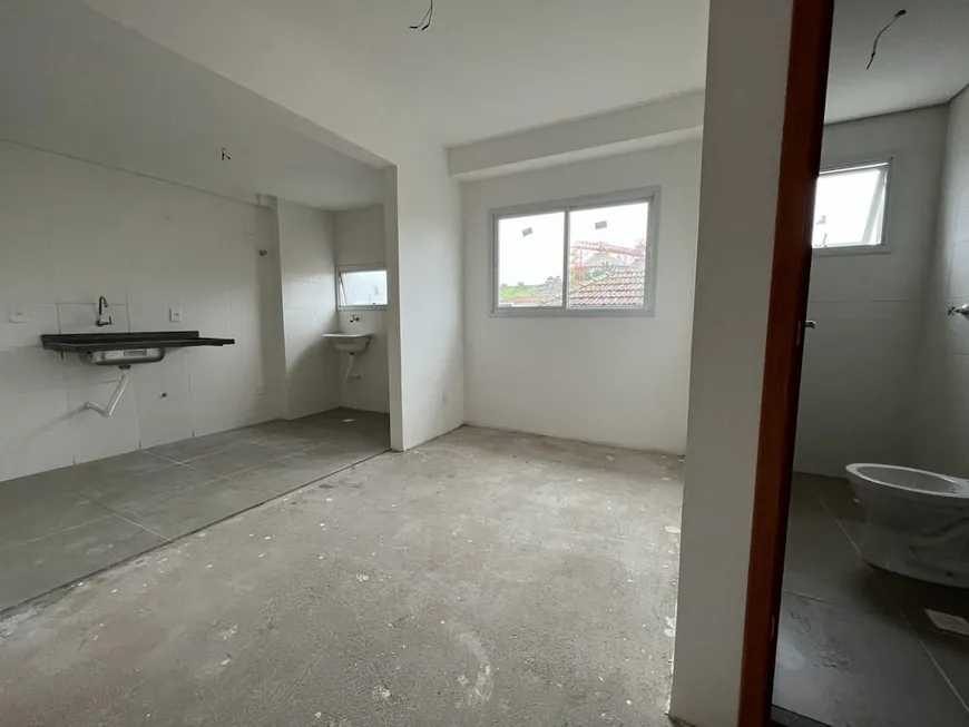 Foto 1 de Apartamento com 1 Quarto à venda, 43m² em Estuario, Santos