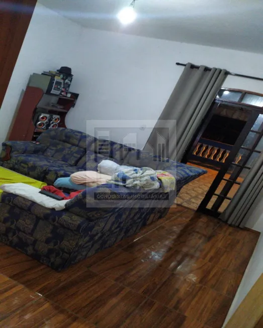 Foto 1 de Sobrado com 4 Quartos à venda, 100m² em Piedade, Caçapava