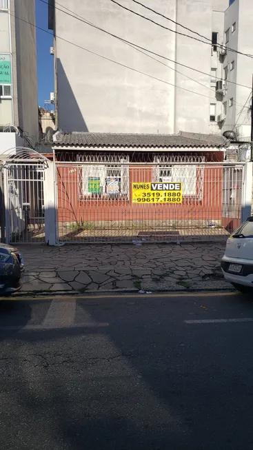 Foto 1 de Casa com 3 Quartos à venda, 120m² em Azenha, Porto Alegre
