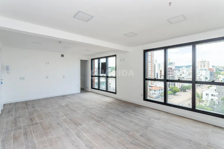 Foto 1 de Sala Comercial para alugar, 35m² em Menino Deus, Porto Alegre