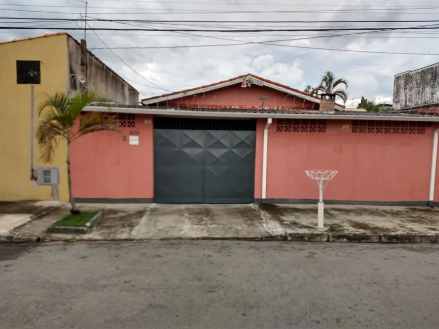 Foto 1 de Casa com 2 Quartos à venda, 182m² em Parque Senhor do Bonfim, Taubaté
