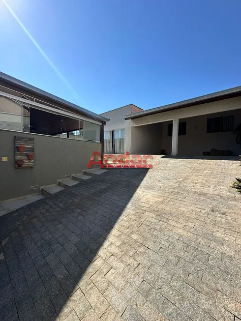 Foto 1 de Casa com 3 Quartos à venda, 189m² em Fonte Grande, Contagem