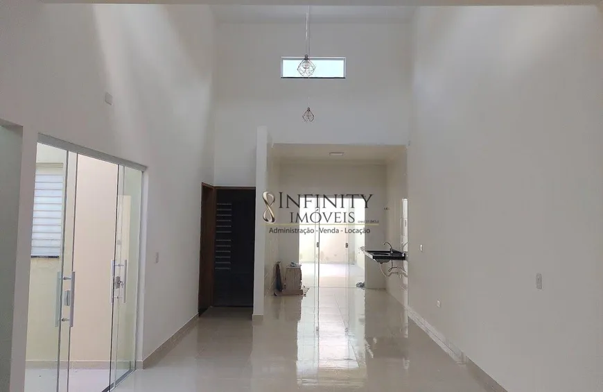 Foto 1 de Casa com 3 Quartos para venda ou aluguel, 120m² em Portal dos Passaros, São José dos Campos