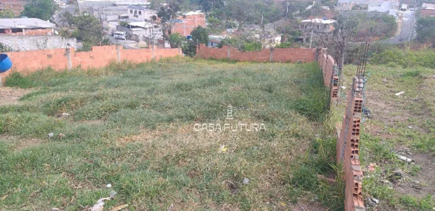 Foto 1 de Lote/Terreno à venda, 264m² em Roma, Volta Redonda