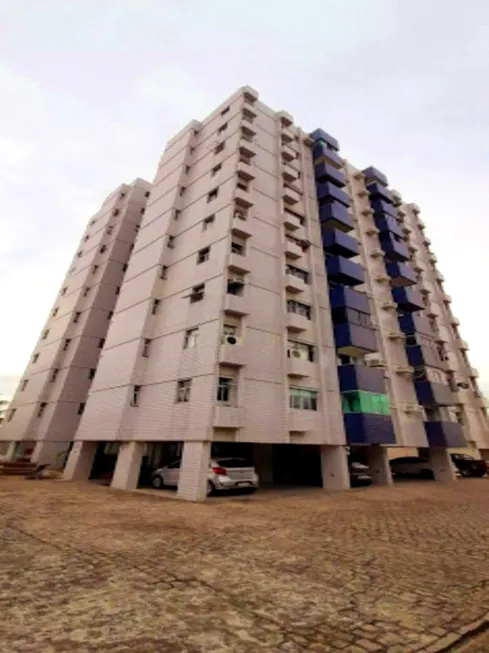 Foto 1 de Apartamento com 3 Quartos à venda, 96m² em Petrópolis, Natal