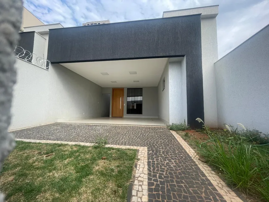 Foto 1 de Casa com 3 Quartos à venda, 150m² em Jardim Atlântico, Goiânia