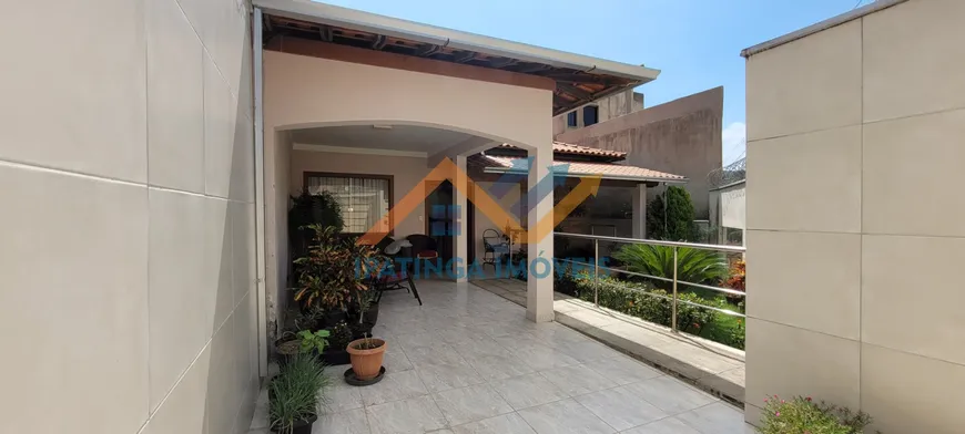 Foto 1 de Casa com 3 Quartos à venda, 258m² em Ideal, Ipatinga