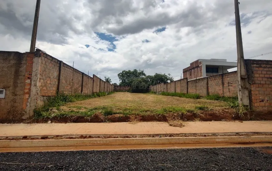 Foto 1 de Lote/Terreno à venda, 460m² em Cidade Jardim, Araraquara