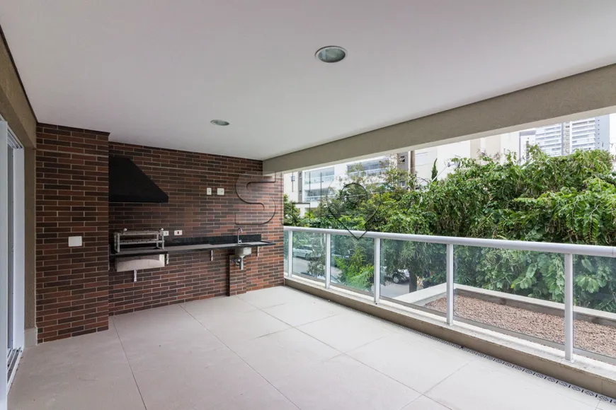 Foto 1 de Apartamento com 2 Quartos à venda, 150m² em Alto da Lapa, São Paulo