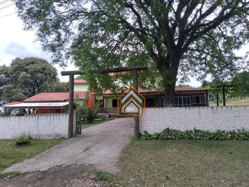 Foto 1 de Fazenda/Sítio com 3 Quartos à venda, 150m² em Pedras Brancas, Guaíba