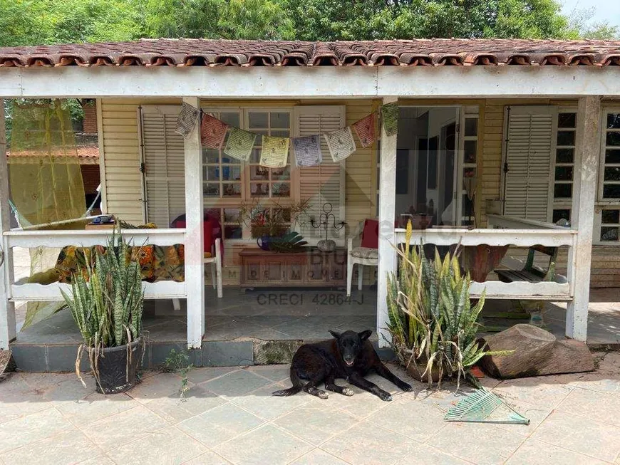 Foto 1 de Casa com 3 Quartos à venda, 196m² em Chacara Vale do Rio Cotia, Carapicuíba