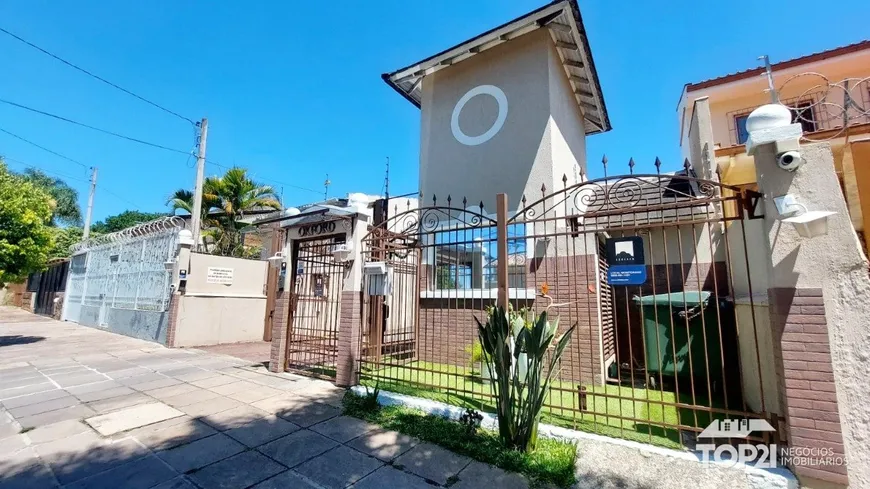 Foto 1 de Casa de Condomínio com 3 Quartos à venda, 144m² em São Sebastião, Porto Alegre