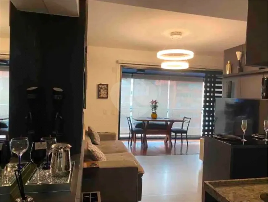 Foto 1 de Apartamento com 1 Quarto à venda, 52m² em Bela Vista, São Paulo