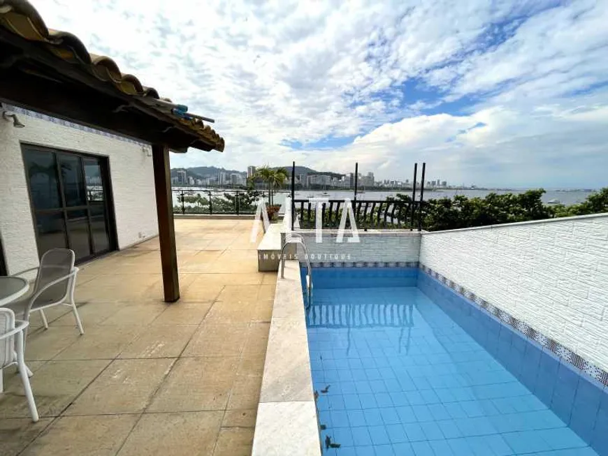 Foto 1 de Casa com 4 Quartos à venda, 430m² em Urca, Rio de Janeiro