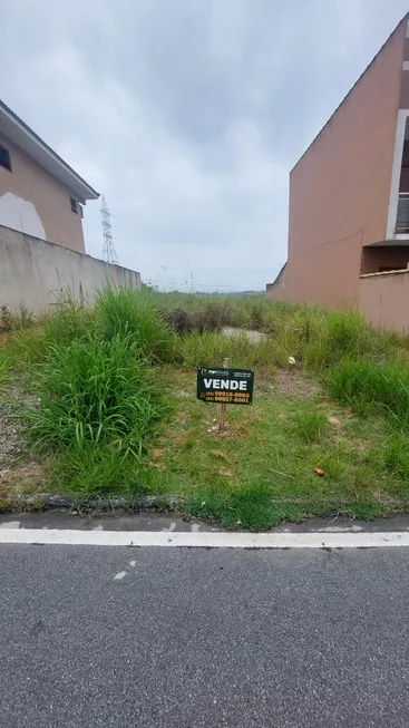 Foto 1 de Lote/Terreno à venda, 200m² em Lagoa, Macaé