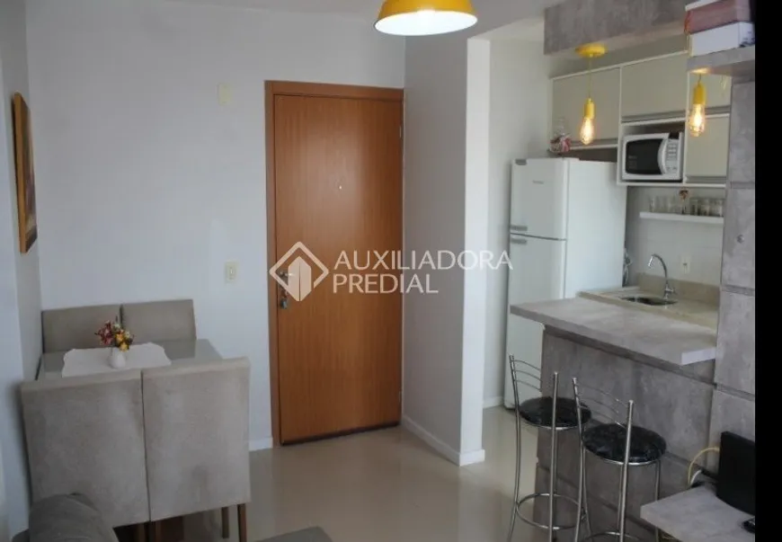 Foto 1 de Apartamento com 2 Quartos à venda, 44m² em Jardim Leopoldina, Porto Alegre