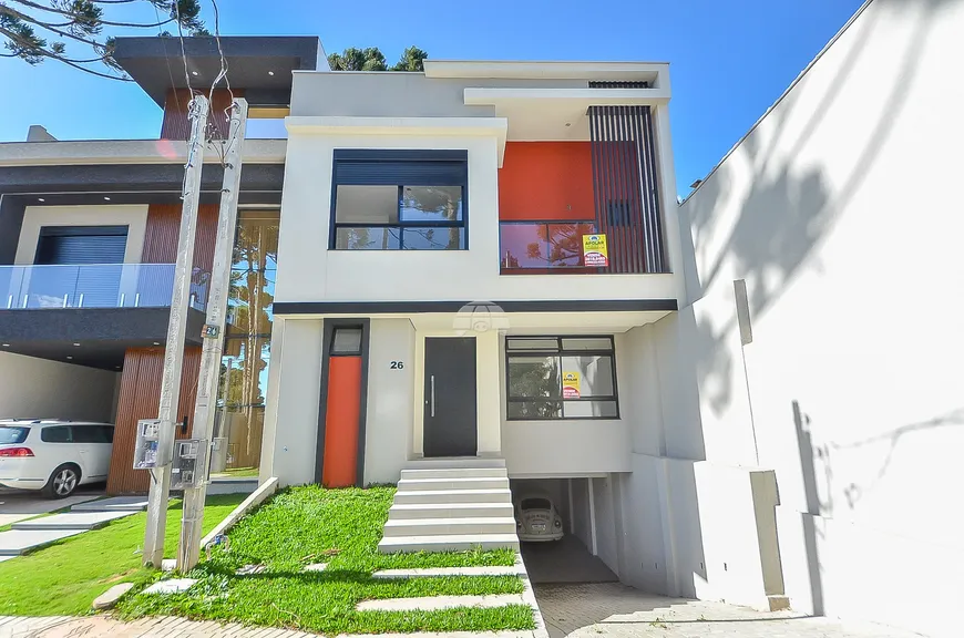 Foto 1 de Casa com 3 Quartos à venda, 219m² em Pinheirinho, Curitiba