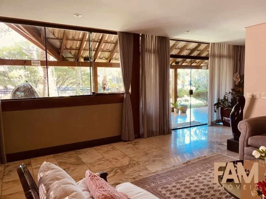 Foto 1 de Casa com 4 Quartos à venda, 558m² em Belvedere, Belo Horizonte