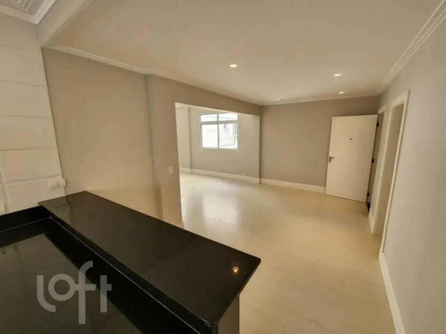 Foto 1 de Apartamento com 3 Quartos à venda, 165m² em Cerqueira César, São Paulo