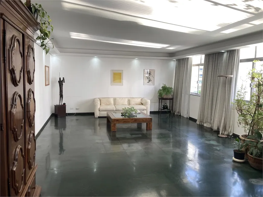 Foto 1 de Apartamento com 4 Quartos à venda, 213m² em Jardim Paulista, São Paulo